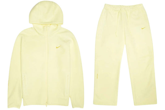 Nike x NOCTA NRG Tech Fleece Hoodie & Pants Set
Citron Tint/Vivid Sulfur